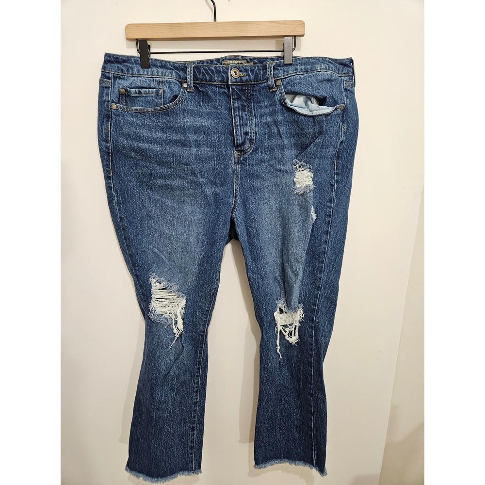 Torrid High-Rise Straight Distressed Jeans Medium Wash Raw Hem 18R‎ RN148862